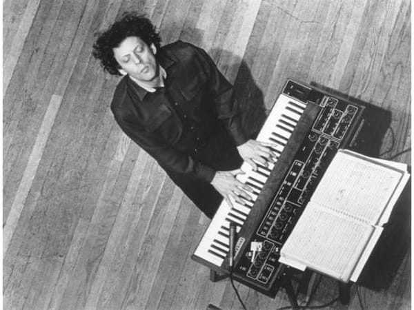 Philip_Glass_with_Prophet_5